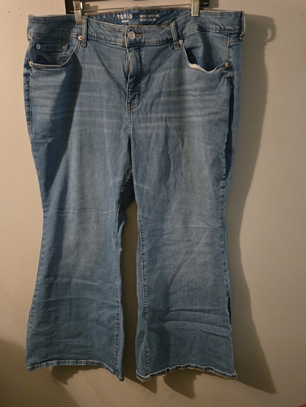 Torrid Light Wash Blue Women's Jeans